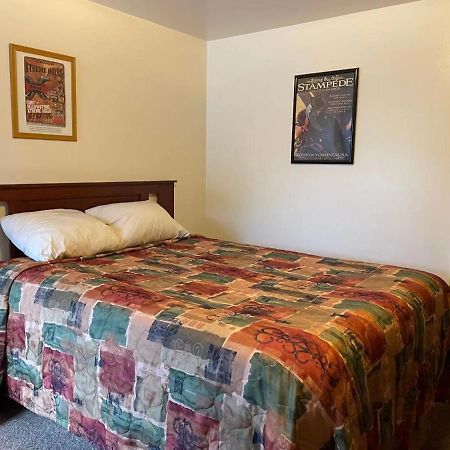Wigwam Motel Cody Esterno foto
